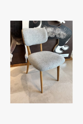 Tömör tölgyfa kárpitozott szék szürke EasyClean kárpittal